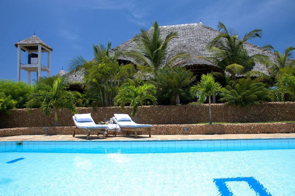 Sheba Cottages - Playa de Diani Exterior foto